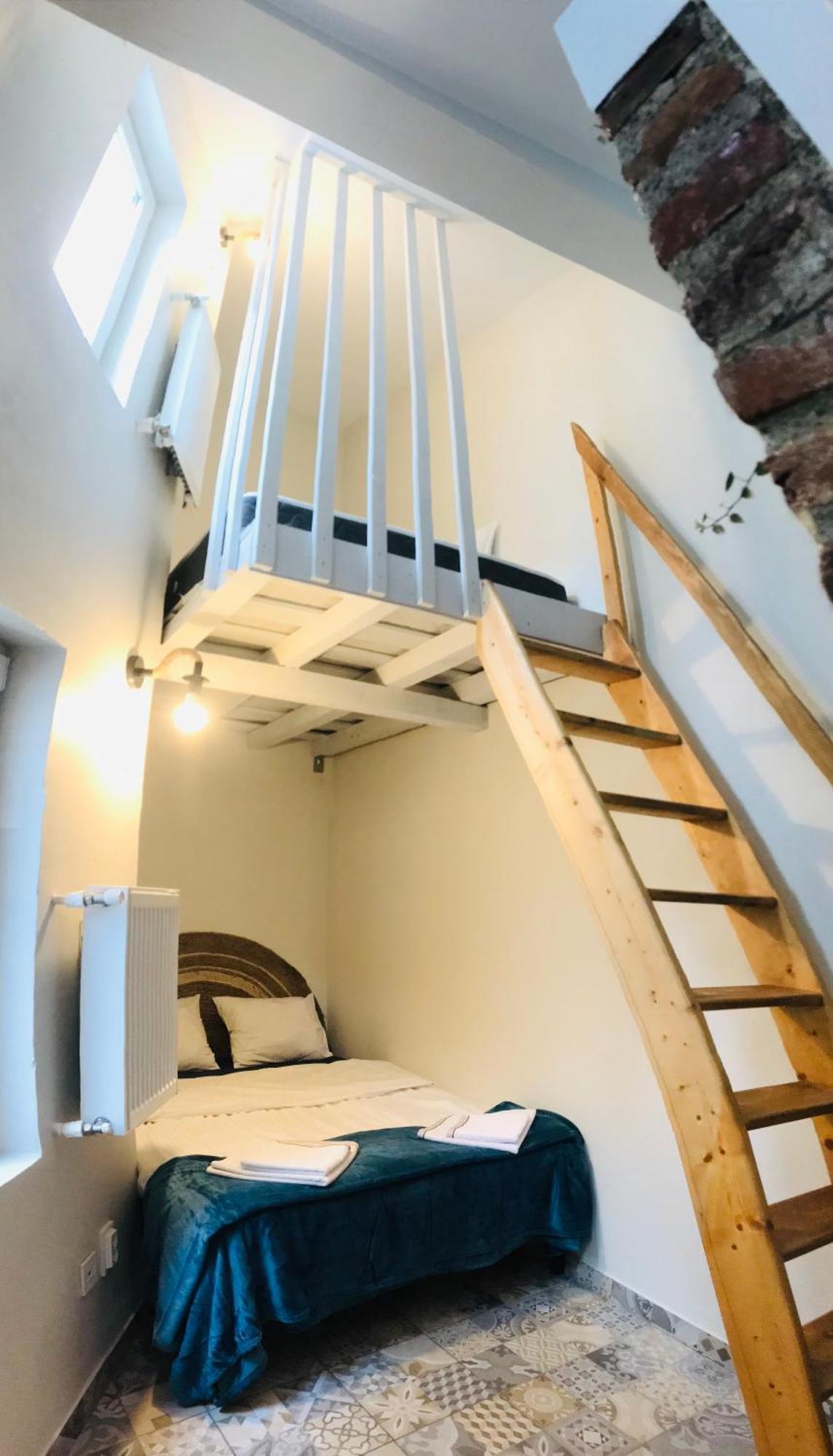 Vespasian 5 Apartment Bucharest